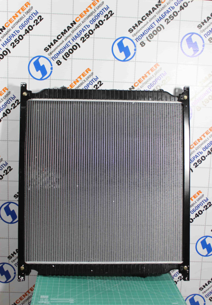 Радиатор системы охлаждения HOWO для грузовиков *
