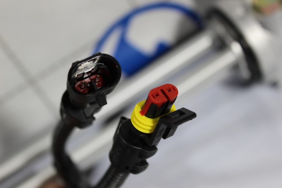 Топливозаборник SHAANXI, X6000 для грузовиков *