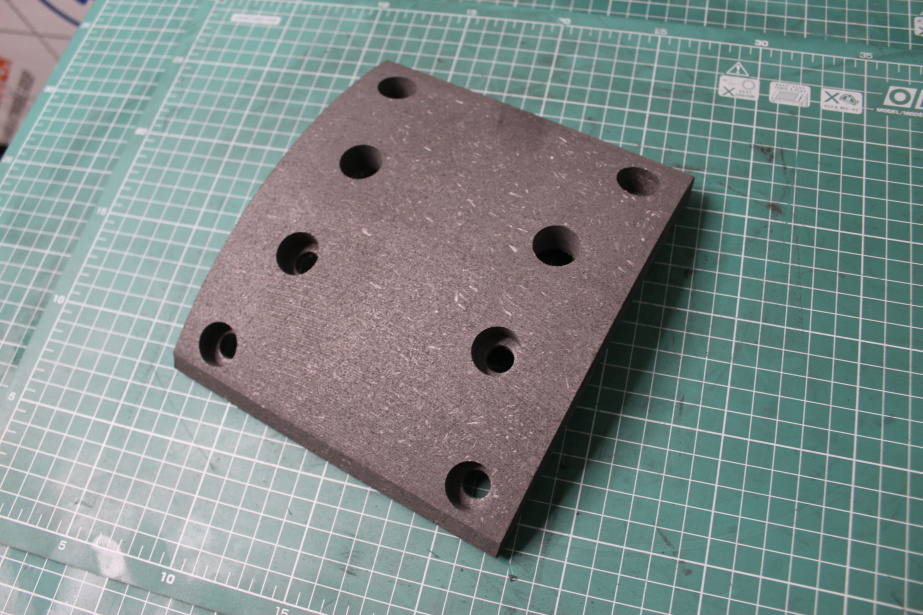 Накладка тормозная (Front, 8 отверстий) CREATEK, T5G, (CK3514) для грузовиков *