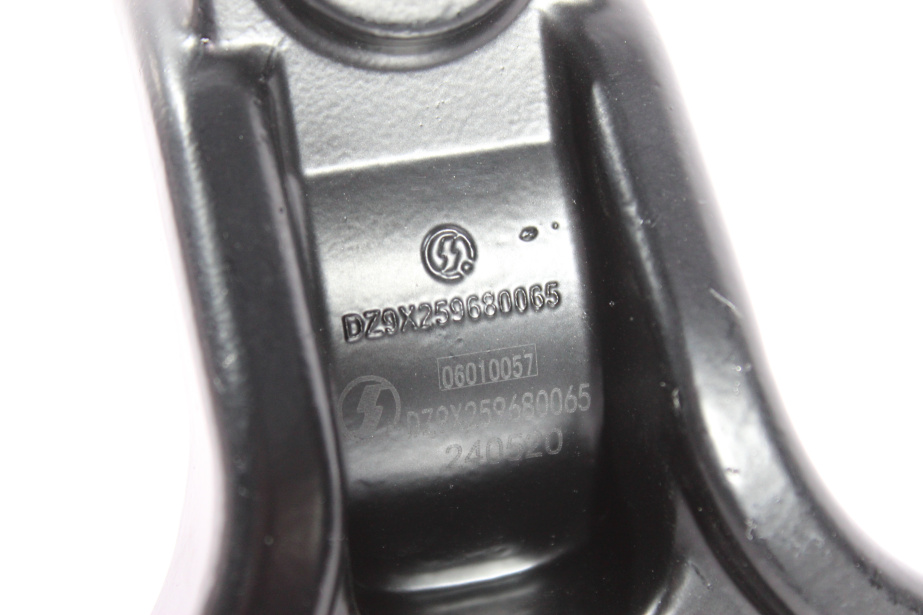 Кронштейн переднего стабилизатора SHAANXI, X6000 для грузовиков *