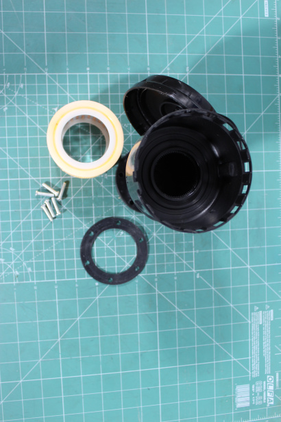 Корпус c фильтром гидробака HYVA SHAANXI. для грузовиков *