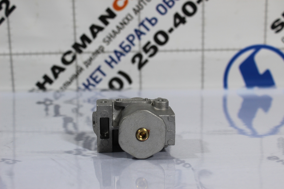 Регулятор давления воздуха FULLER, (A-4740) для грузовиков *