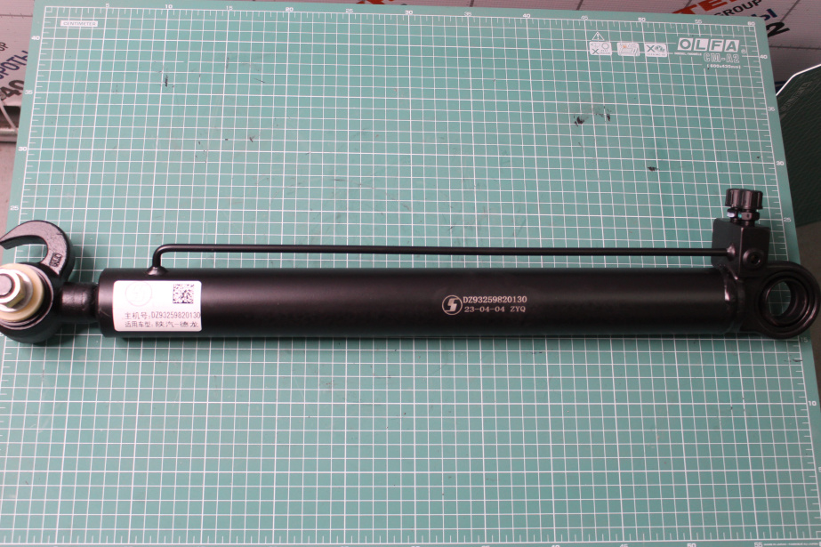 Гидроцилиндр подъёма кабины L540, SHAANXI для грузовиков *