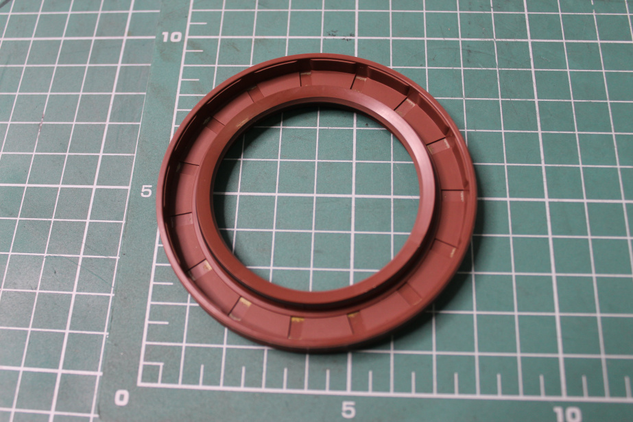 Сальник КОМ (Rear, PR70, 55*80*10) HOWO для грузовиков *