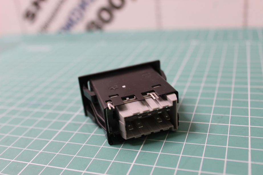 Клавиша блокировки (МОД) CREATEK, F3000, F2000, (CK9454) для грузовиков *