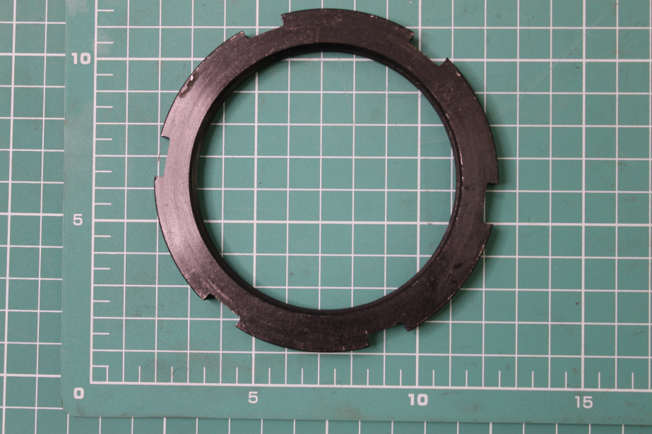 Гайка задней ступицы (L, с бортиком) HOWO для грузовиков *