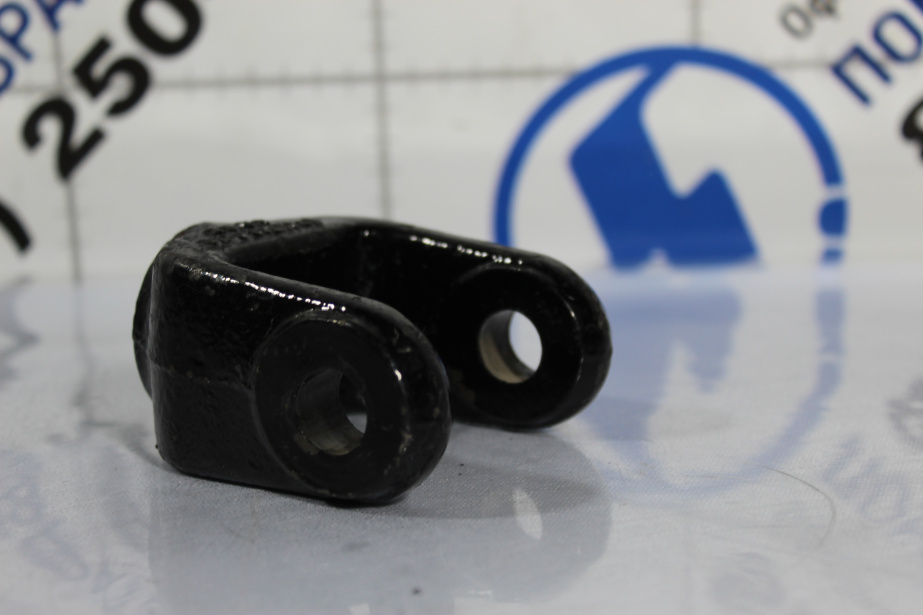 Кронштейн крепления амортизатора передней подвески (вилка) SHAANXI для грузовиков *