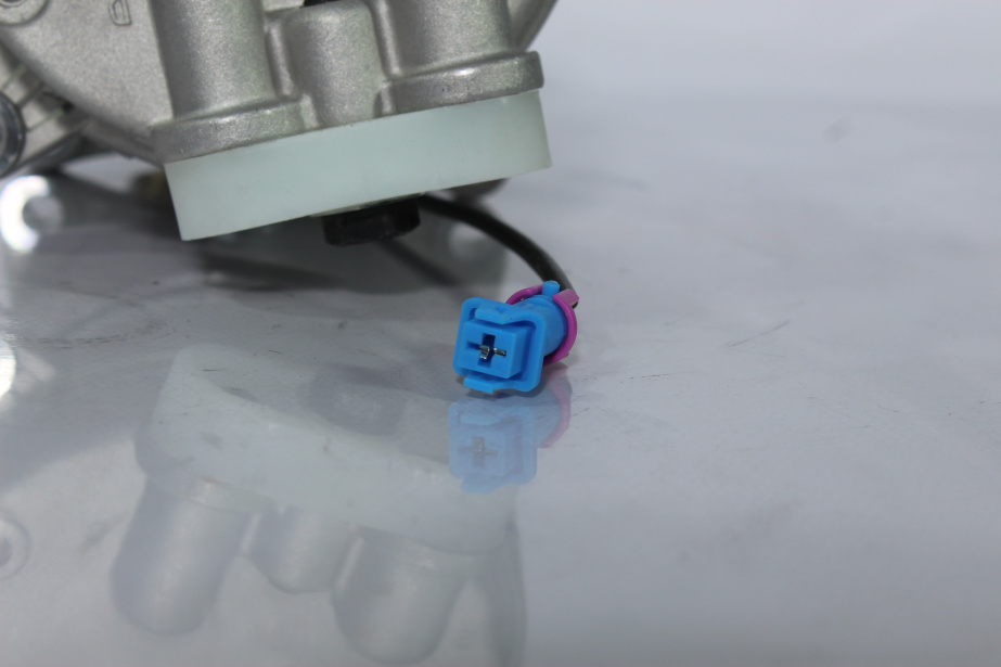 Компрессор кондиционера SHAANXI, Евро-5, WP10, X3000 для грузовиков *