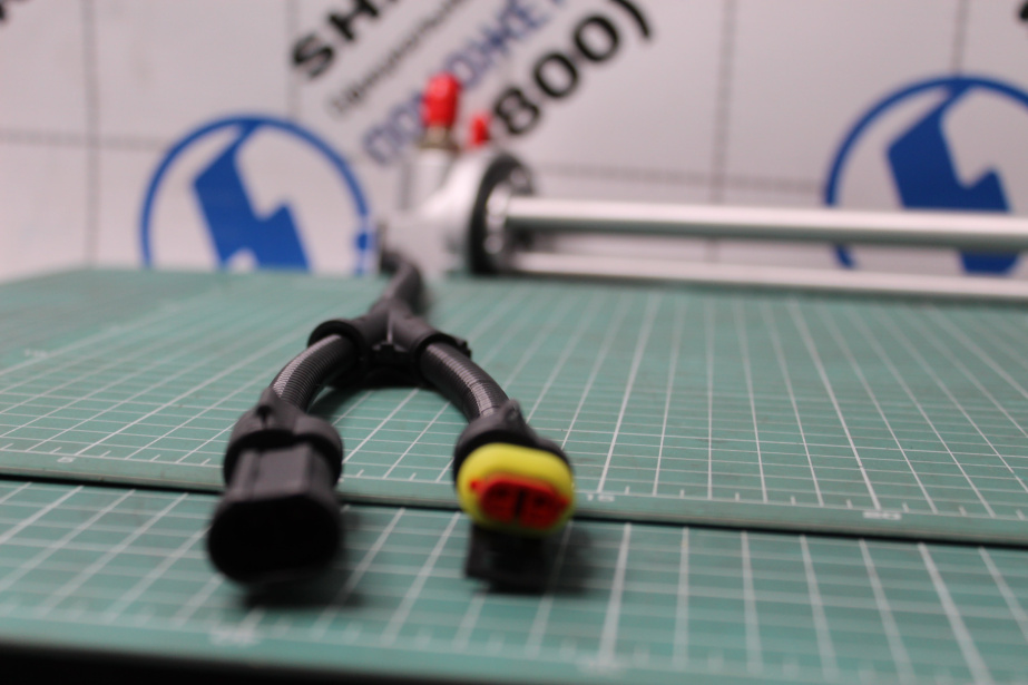 Датчик уровня топлива (доп.бака) SHAANXI, X6000 для грузовиков *