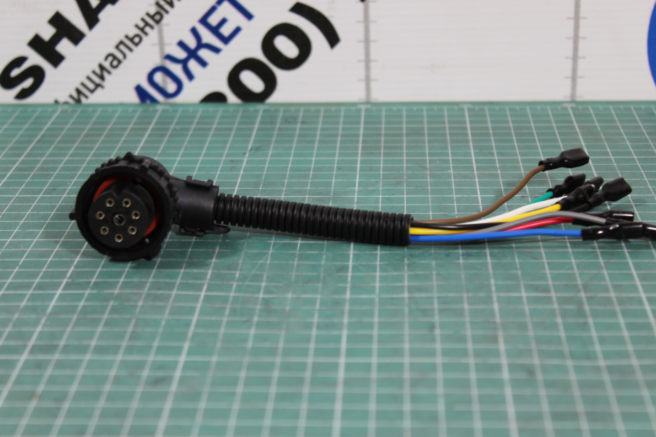 Разъём заднего фонаря (6/8 контактов) КНР для грузовиков *