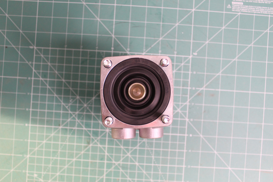 Кран главный тормозной FAW, J6 для грузовиков *