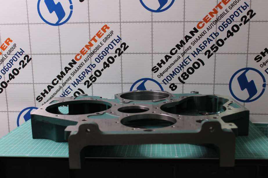 Крышка блока (Front) CREATEK, (CK8482) для грузовиков *