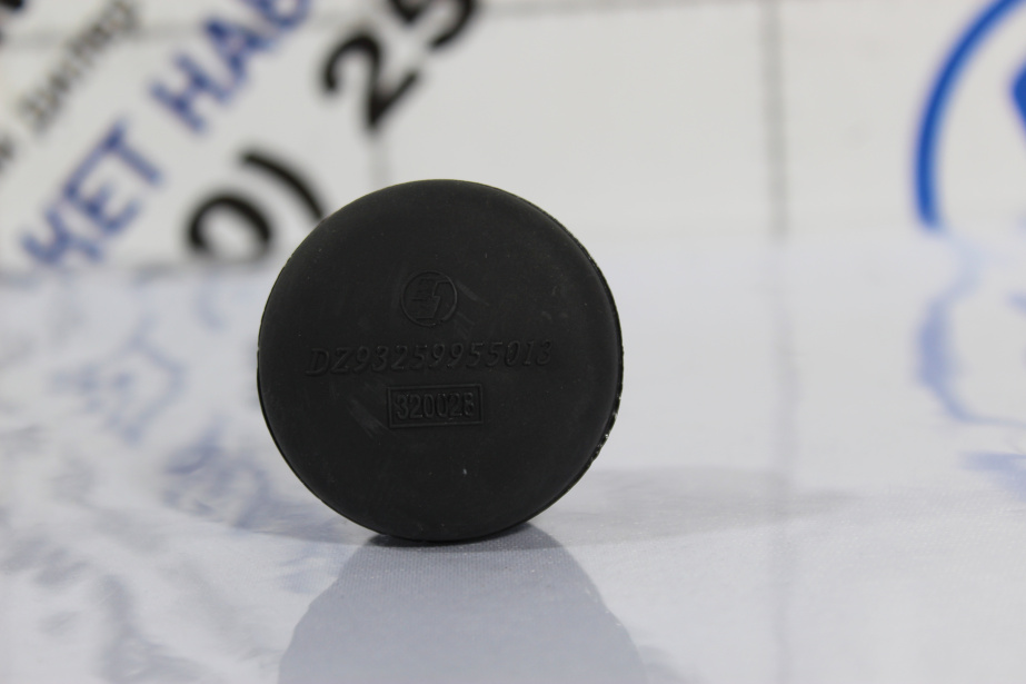 Заглушка кронштейна брызговика SHAANXI, X6000 для грузовиков *