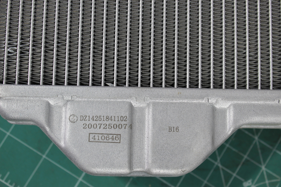 Радиатор отопителя SHAANXI, X3000 для грузовиков *