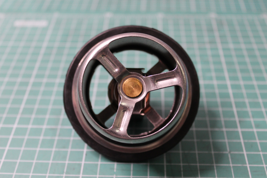 Термостат 82°С AUTOMAX, ISM11, (AM1225,3335550,4973373,2882757,4318197,4952204) для грузовиков *