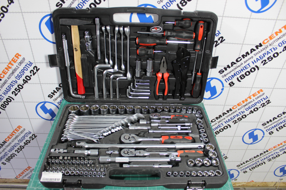 Набор инструментов (142 предмета) СервисКлюч. для грузовиков *