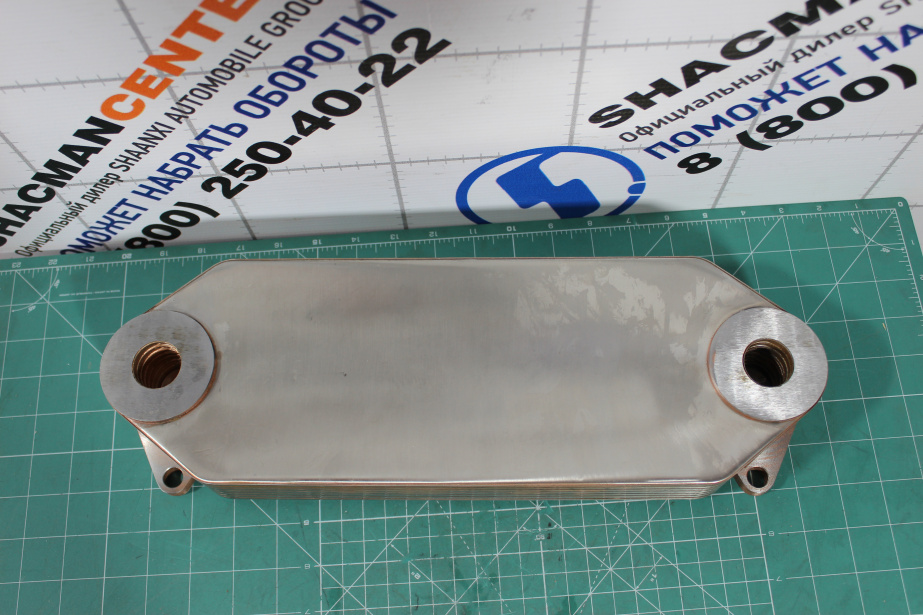 Радиатор масляный (теплообменник) FAW, J6 для грузовиков *