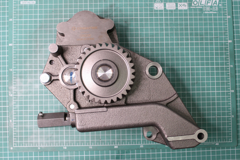 Насос масляный (в сборе) CREATEK, WD615, WP10, (CK8230) для грузовиков *