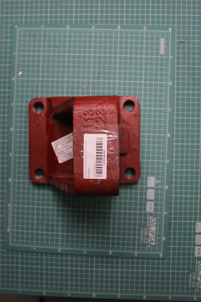 Кронштейн задней рессоры (FL, Разболтовка 125*170) SHAANXI для грузовиков *