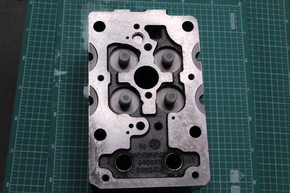 Головка блока цилиндра (Голая) SHAANXI, WP12 для грузовиков *