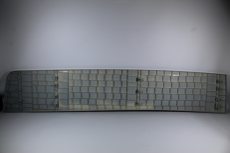 Дефлектор кабины (L, нижний) SHAANXI, X6000 для грузовиков *