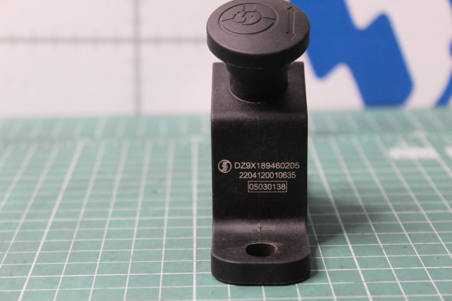 Кнопка пневматическая рулевой колонки SHAANXI, X5000, X6000 для грузовиков *