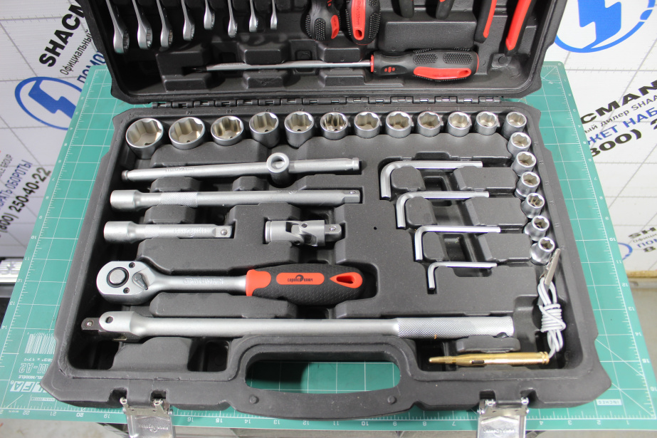 Набор инструментов (45 предмета ) СервисКлюч. для грузовиков *