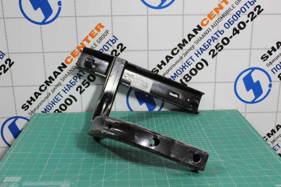 Кронштейн подножки (FL) SHAANXI для грузовиков *