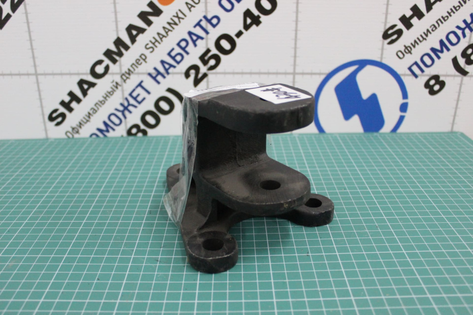 Кронштейн вилки стабилизатора к раме SHAANXI, F3000, 8X4, (SZ965000000) для грузовиков *