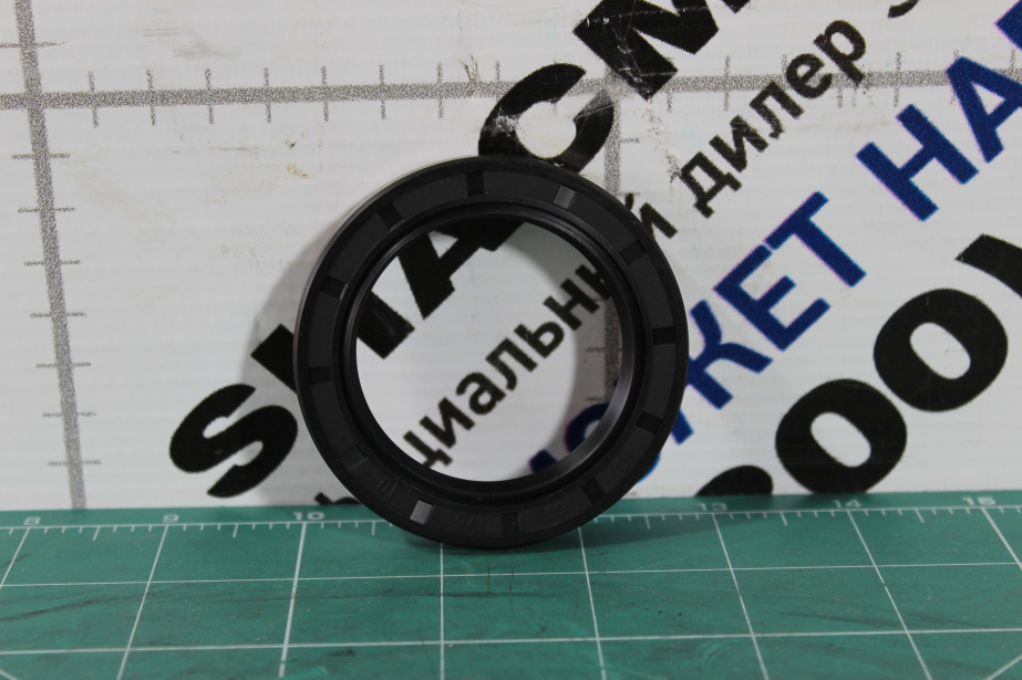 Сальник передней полуоси D70, H10, (50*70*10) SHAANXI, 6X6, X3000, (HD90009410143) для грузовиков *