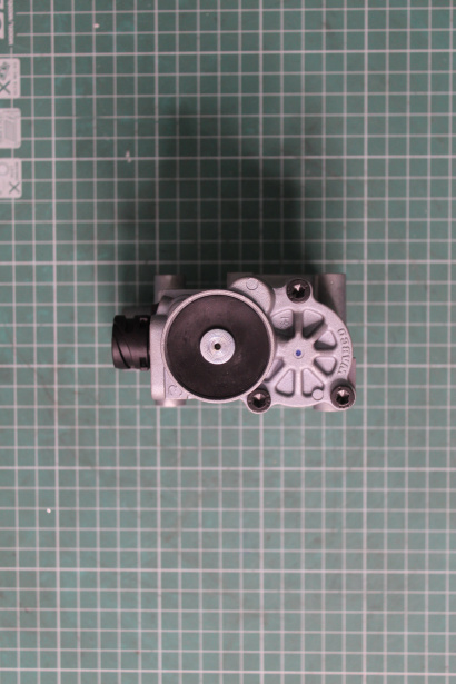 Клапан ABS (электромагнитный) SHAANXI, X5000 для грузовиков *