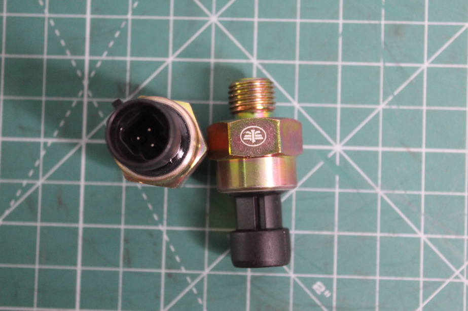 Датчик давления масла FAW, Евро-4, J6 для грузовиков *