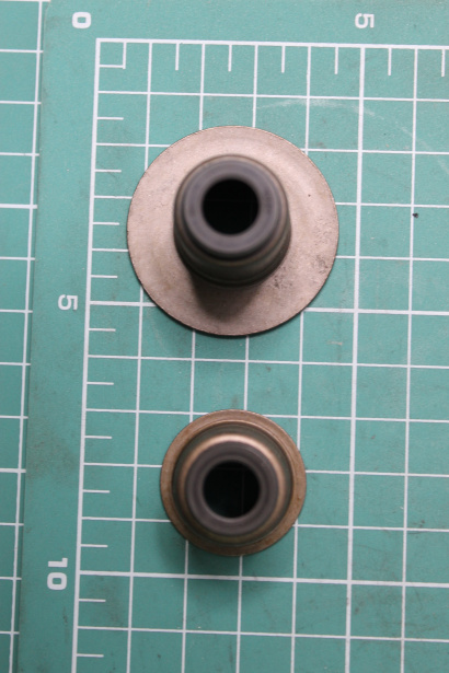 Колпачок маслосъёмный (комплект 12 шт.) CREATEK, Евро-2, Евро-4, (CK8974, CK8975) для грузовиков *