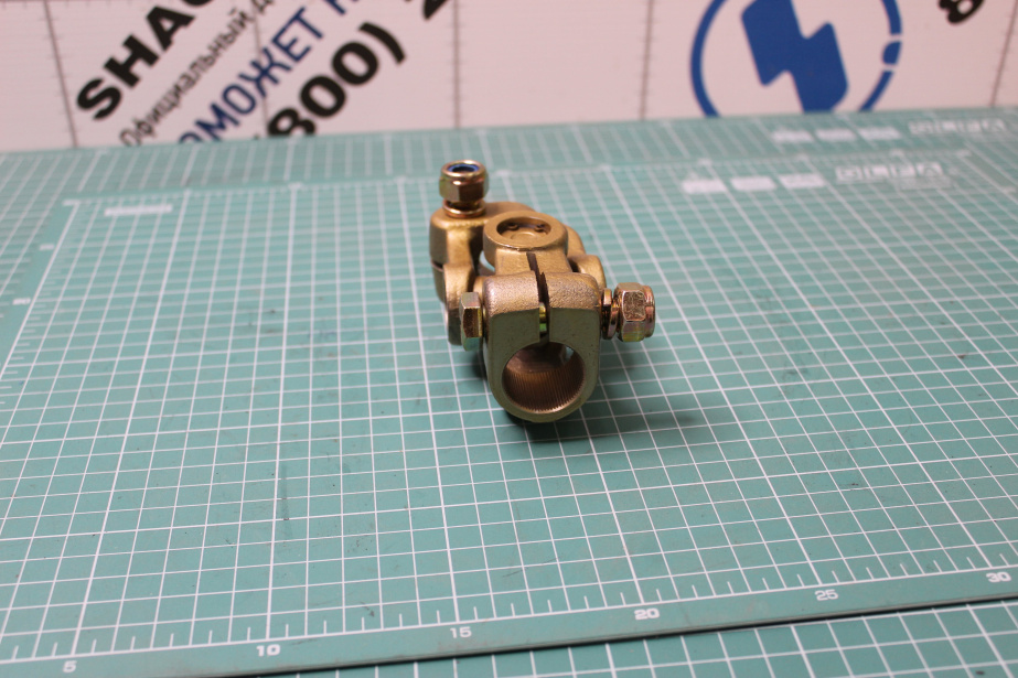 Крестовина карданного вала рулевого управления (с фланцами) HOWO для грузовиков *