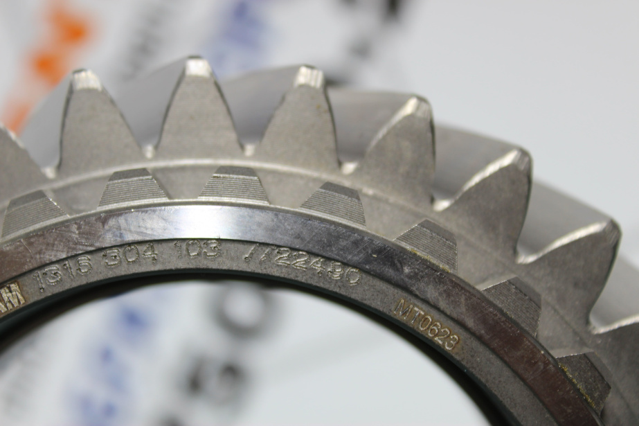 Шестерня 4 TH 32 T SHAANXI, ZF, (195531499K). для грузовиков *