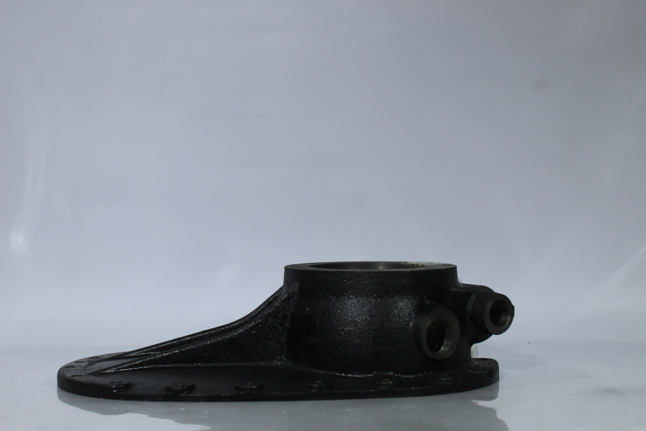 Крышка редуктора среднего моста SHAANXI, (199014320144) для грузовиков *