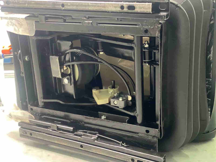 Сиденье водительское (пневматическое) SHAANXI, F2000, F3000 для грузовиков *