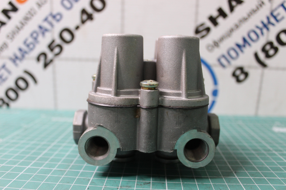 Клапан защитный тормозной системы (4-х контурный) HOWO, (AZ9100360067) для грузовиков *