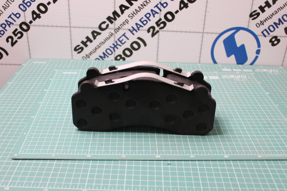 Колодки тормозные (Front, дисковые тормоза,комп-кт) SHAANXI для грузовиков *