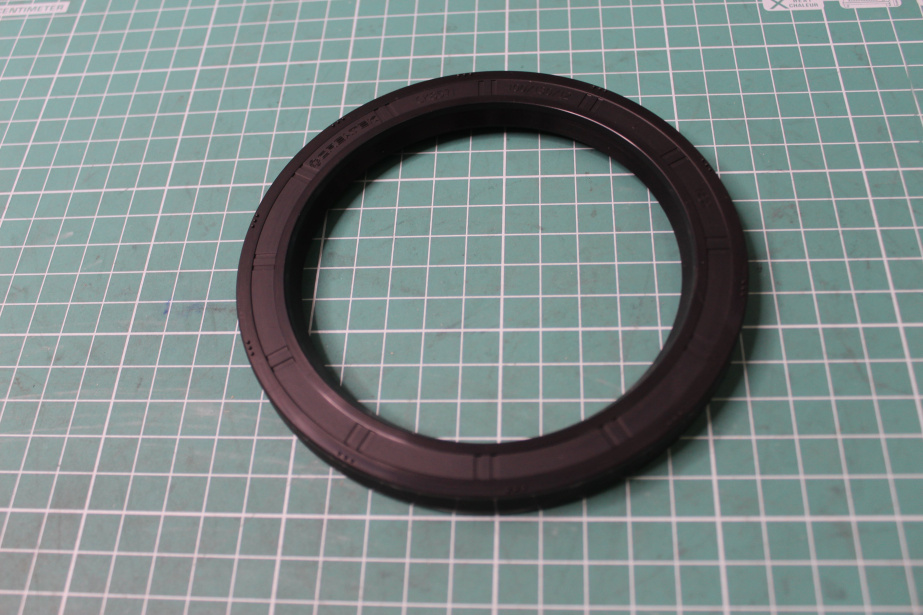 Сальник ступицы D130, H12, (Front, 100*130*12) CREATEK, F2000, (CK8571 81.96502.6045/06.56289.0267) для грузовиков *