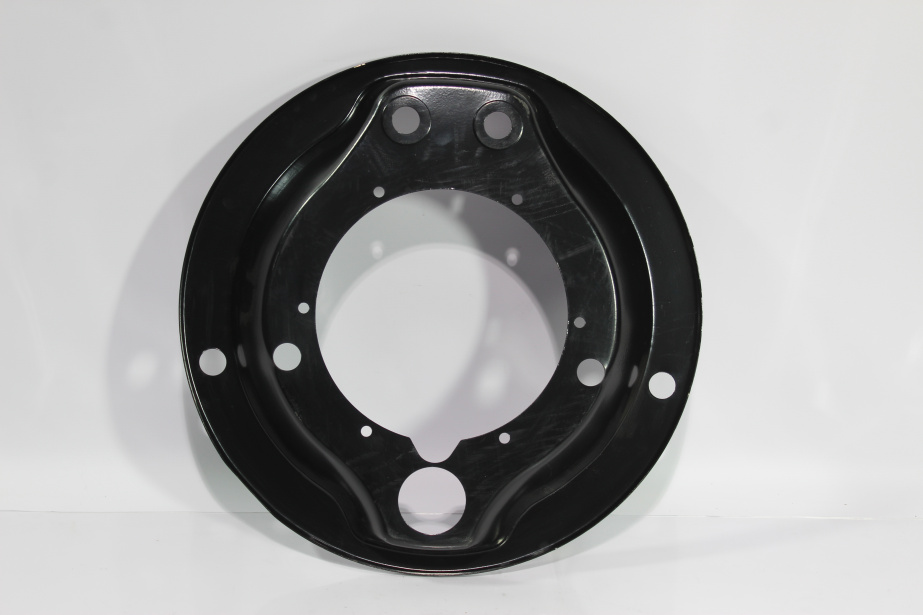 Пыльник задней ступицы (щиток) HOWO для грузовиков *