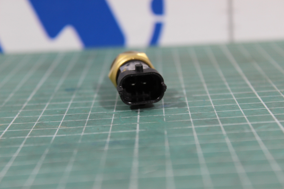 Датчик температуры охлаждающей жидкости WEICHAI, WP12, Евро-3 для грузовиков *