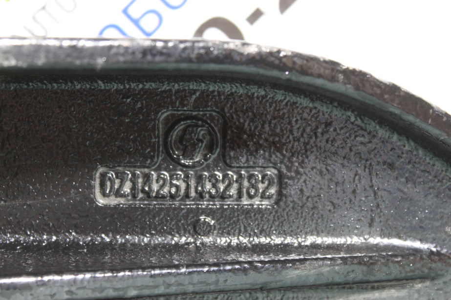 Кронштейн торсиона кабины (R) SHAANXI, X5000 для грузовиков *