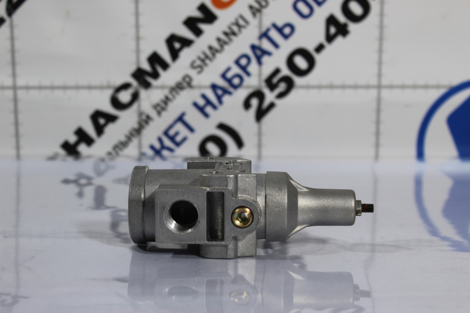 Регулятор давления воздуха FULLER, (A-4740) для грузовиков *