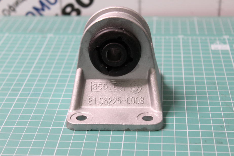 Кронштейн крепления радиатора SHAANXI, F3000 для грузовиков *