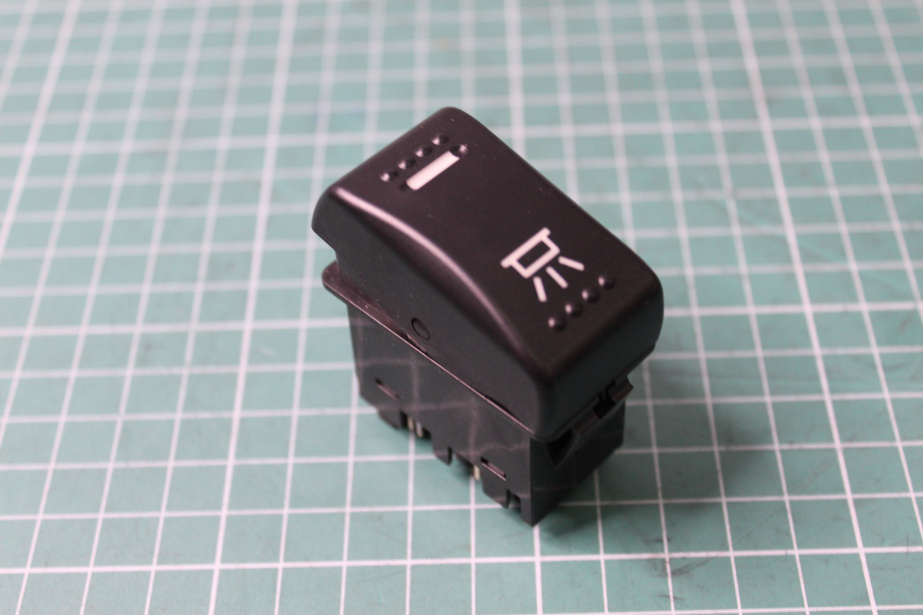 Клавиша освещения салона X3000 SHAANXI для грузовиков *